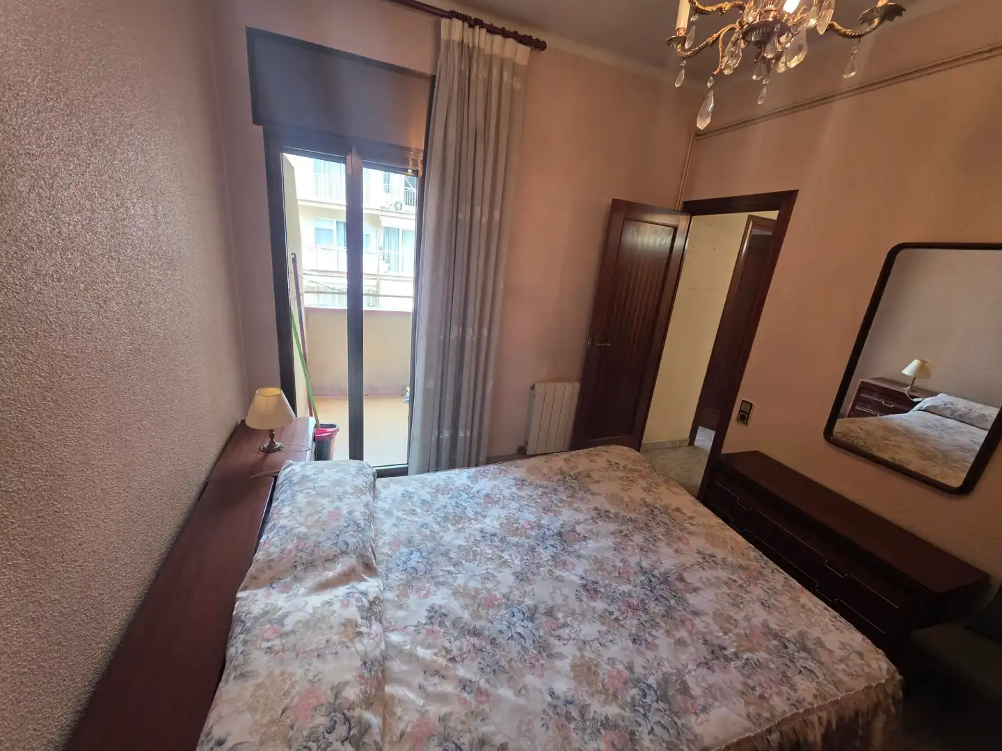 Piso en venta en Carrer de la Mare de Déu de Montserrat, 53, El Bon Pastor