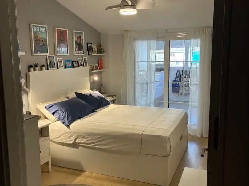 Bedroom of Flat for sale in Instituts - Universitat
