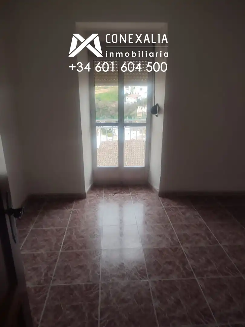 Habitación de Casa o chalet en venta en Setenil de las Bodegas con Terraza y Balcón