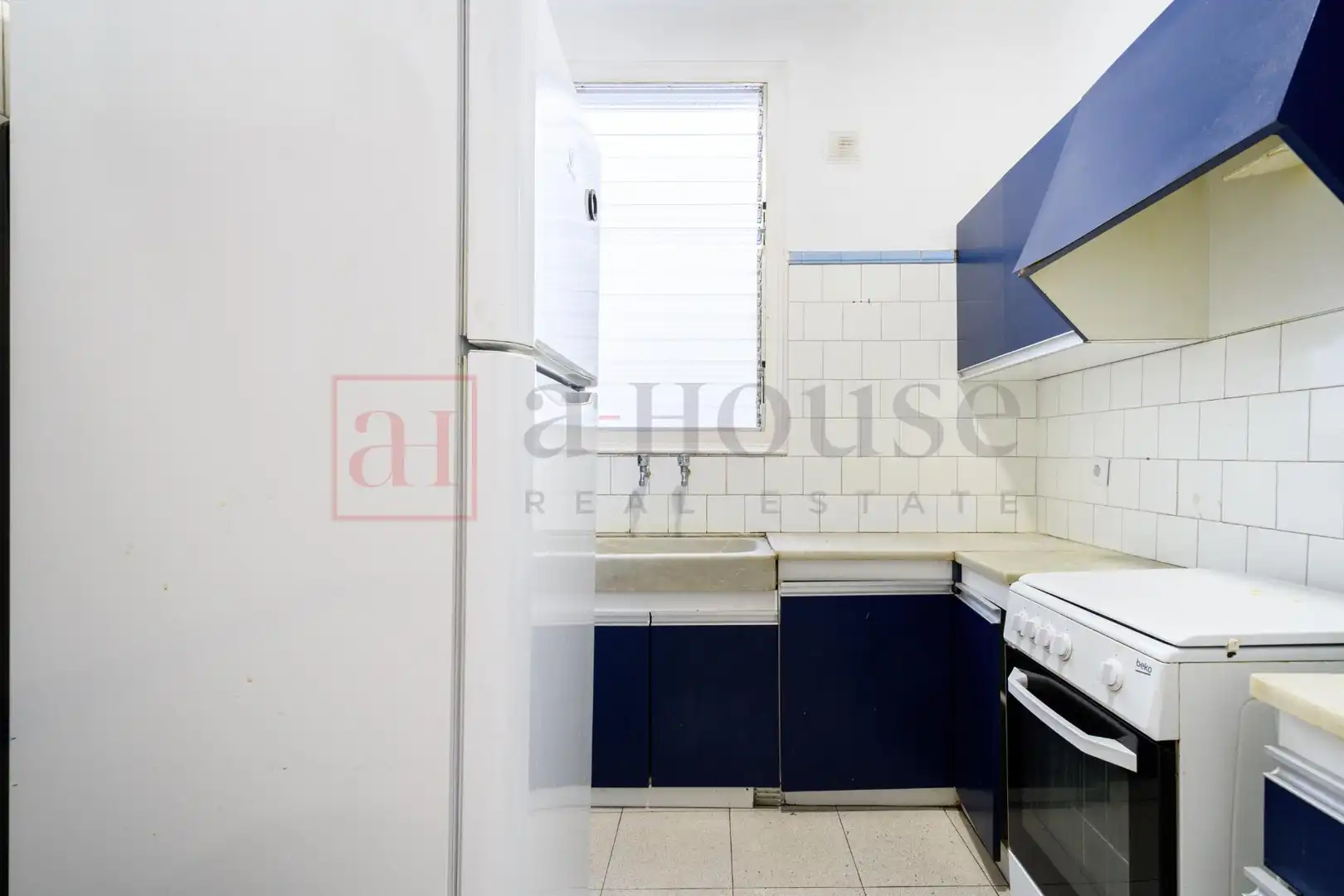 Cuina de Pis en venda en Barcelona amb Calefacció