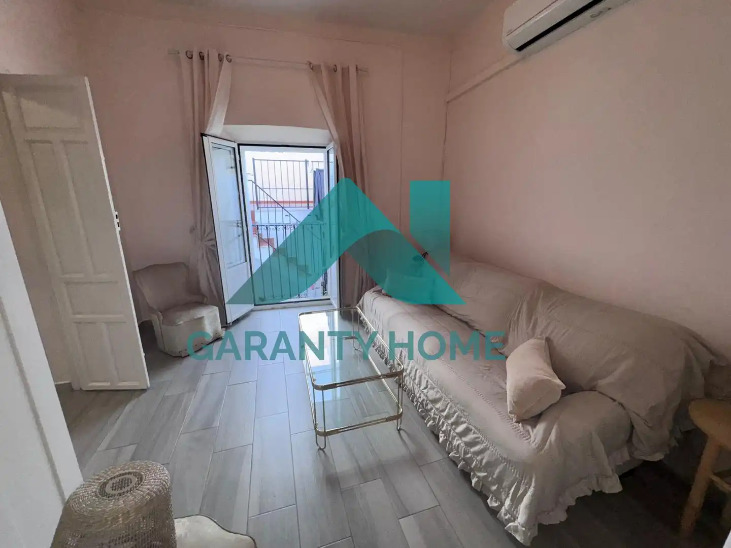 Living room of Apartments for rent in Cáceres  with Air Conditioner and Heating