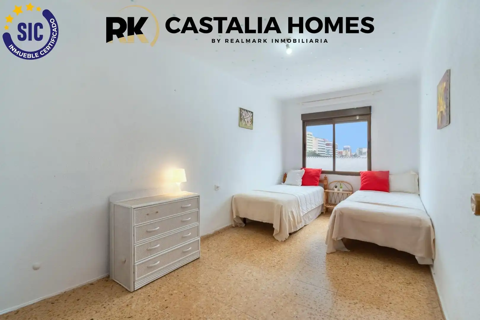 Dormitori de Pis en venda en Castellón de la Plana / Castelló de la Plana amb Terrassa