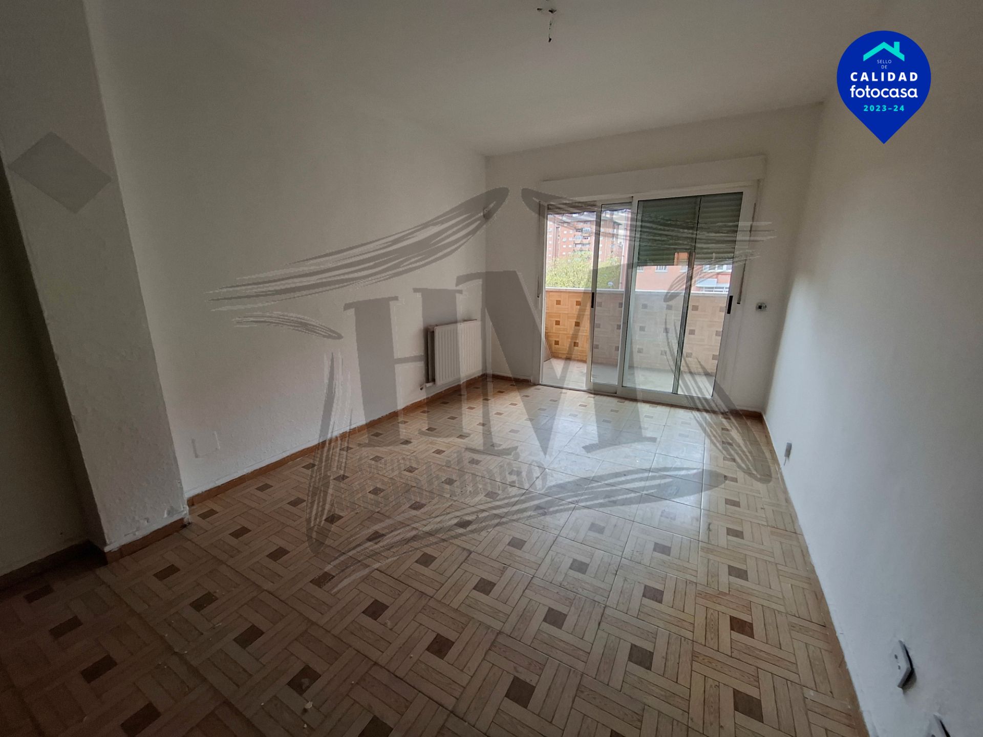 Sala d'estar de Pis en venda en  Madrid Capital amb Aire condicionat, Calefacció i Parquet