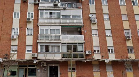 Foto 2 de Piso en venta en Fernando III el Santo, Reyes, Parla