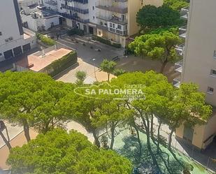 Exterior view of Flat to rent in Blanes  with Air Conditioner and Terrace