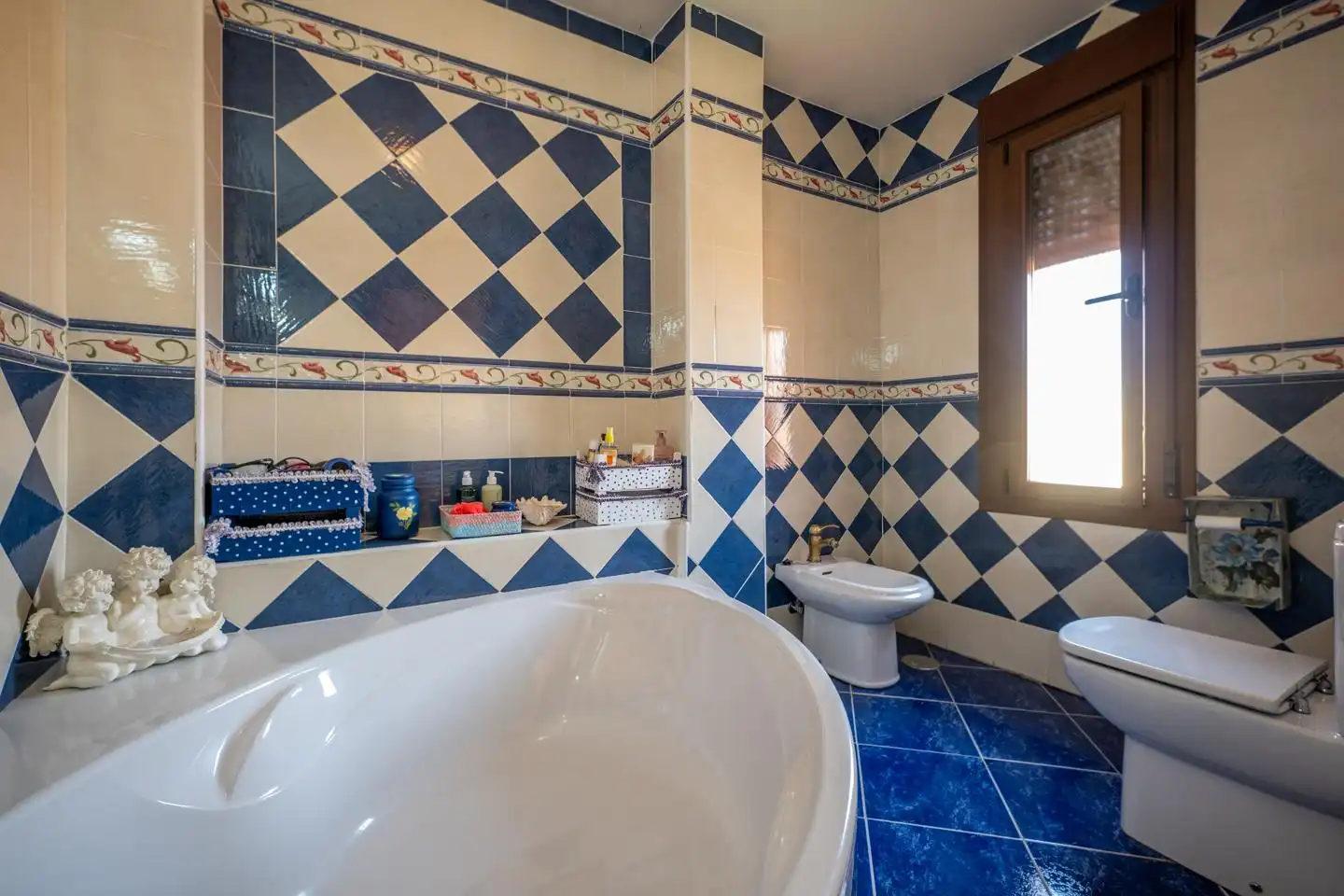 Baño de Casa o chalet en venta en Ávila con Calefacción, Jardín privado y Terraza