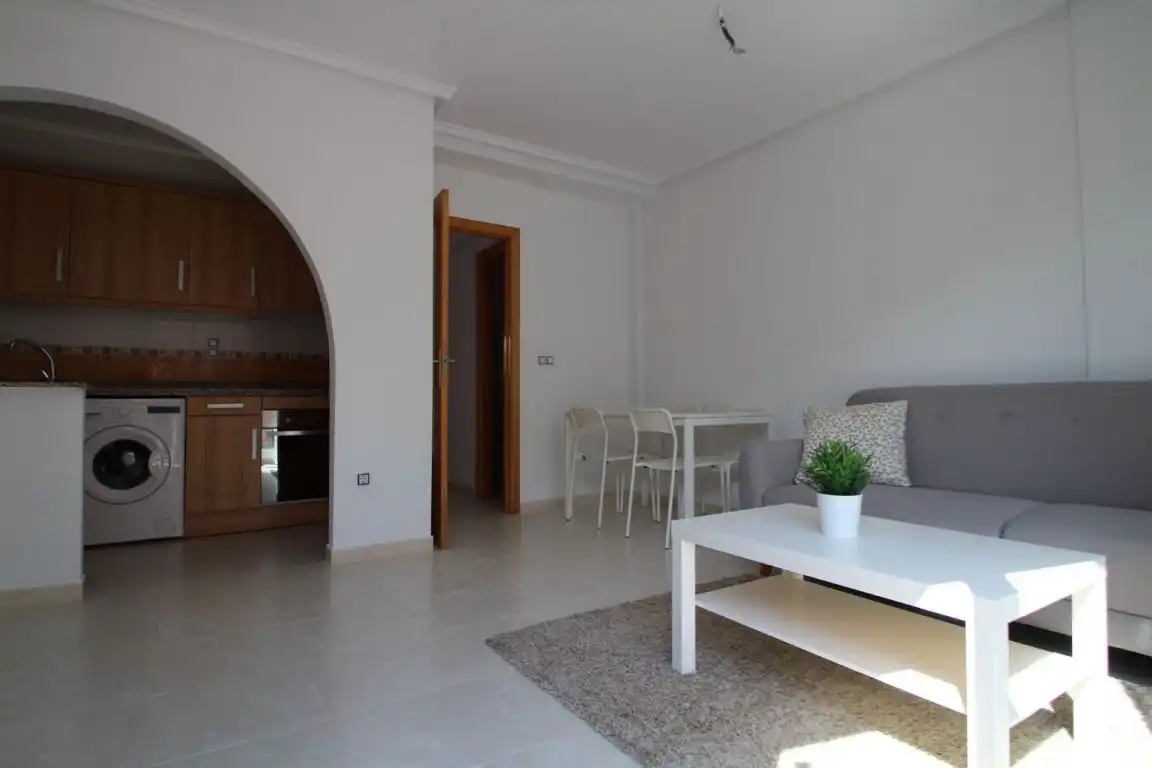 Casa adosada en venta en Torrevieja con Calefacción, Jardín privado y Terraza