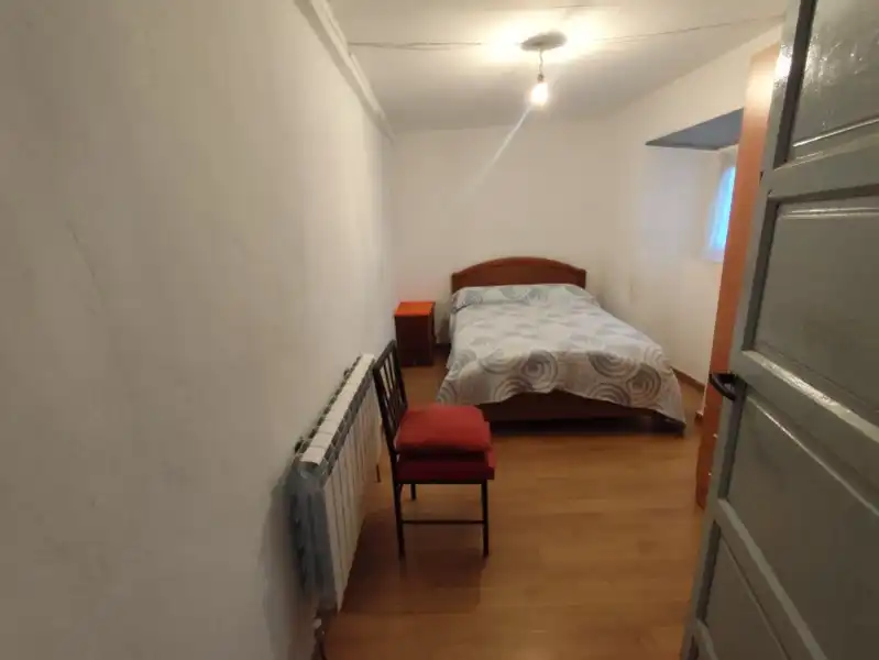 Habitación de Casa o chalet en venta en Salas con Trastero y Amueblado