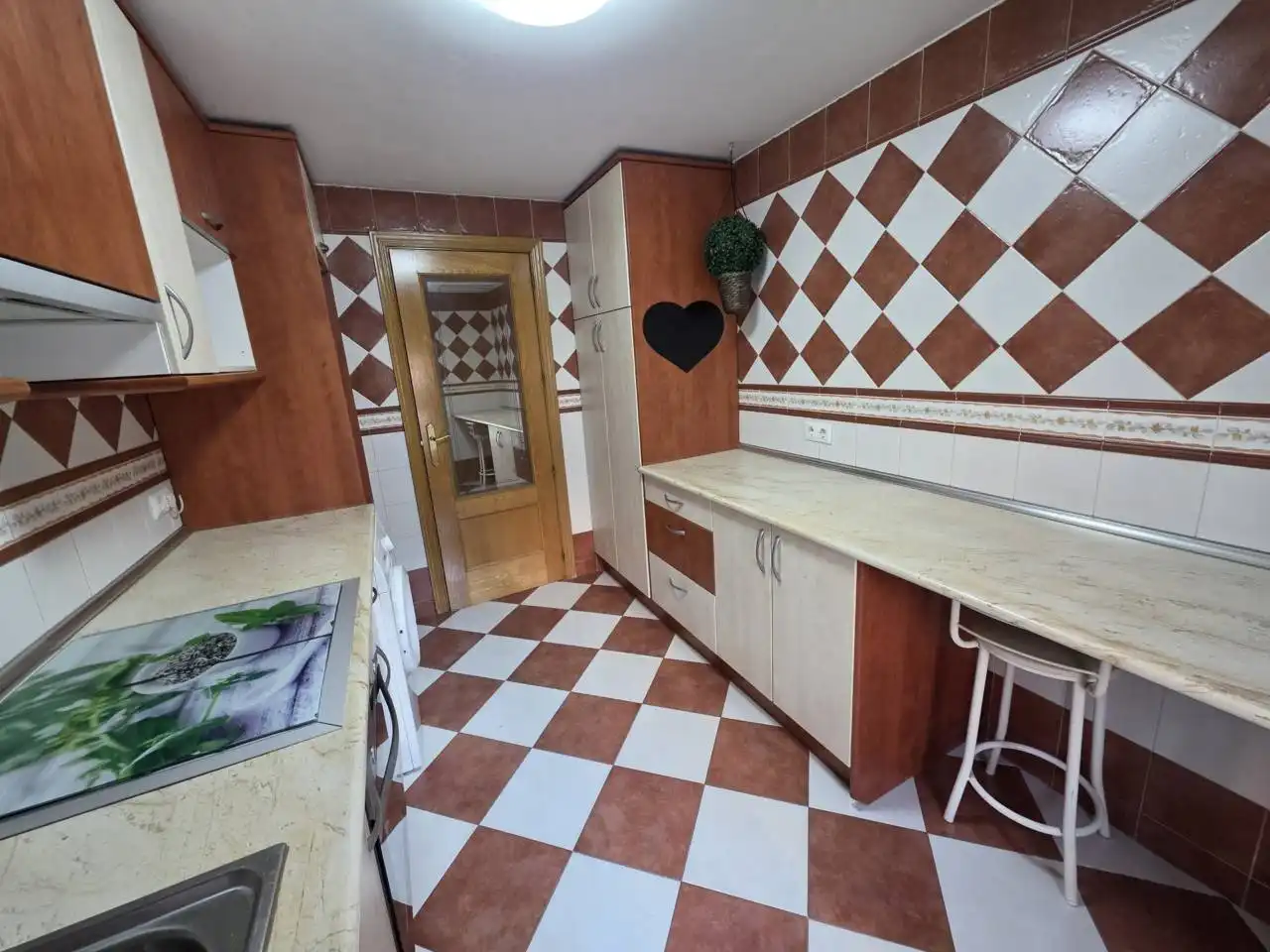 Cocina de Apartamento de alquiler en Fuenlabrada con Calefacción y Amueblado