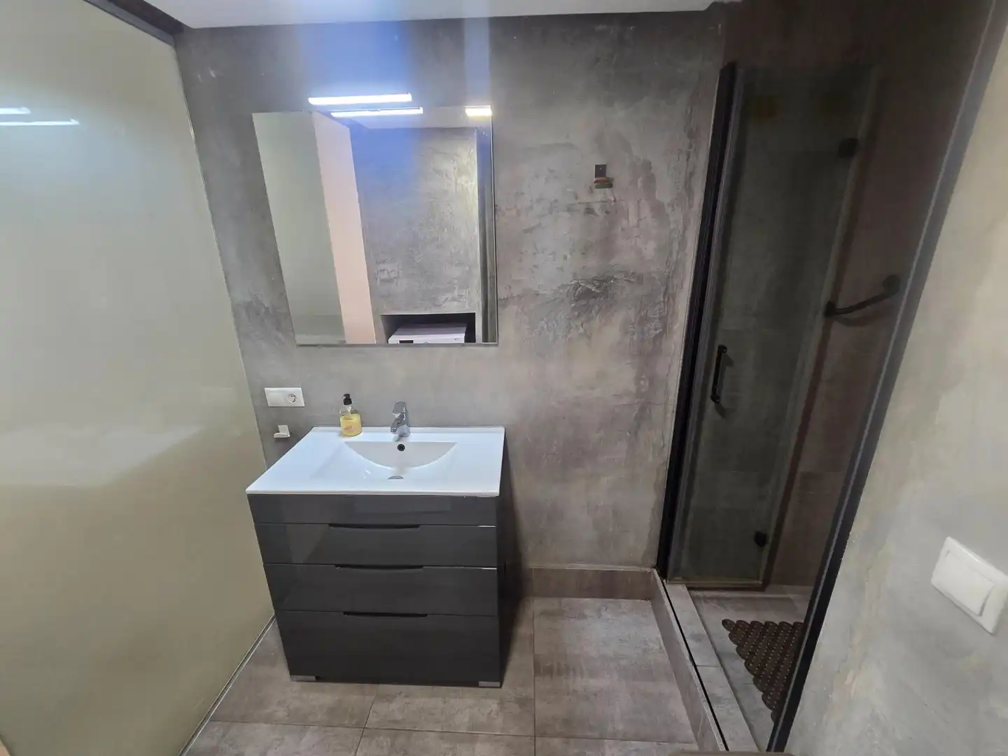 Baño de Loft de alquiler en Córdoba con Aire acondicionado, Calefacción y Terraza