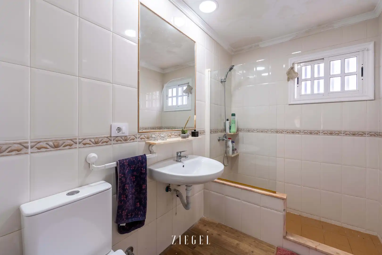 Badezimmer von Wohnung zum Verkauf in Telde mit Abstellraum