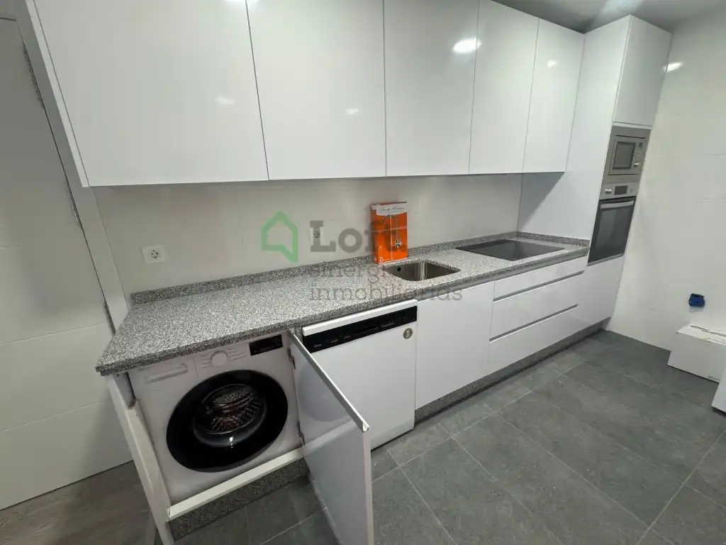 Apartament de lloguer a Maria Auxiliadora - Barriada de Llera