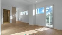 Bedroom of Flat for sale in Donostia - San Sebastián   with Heating, Terrace and Balcony