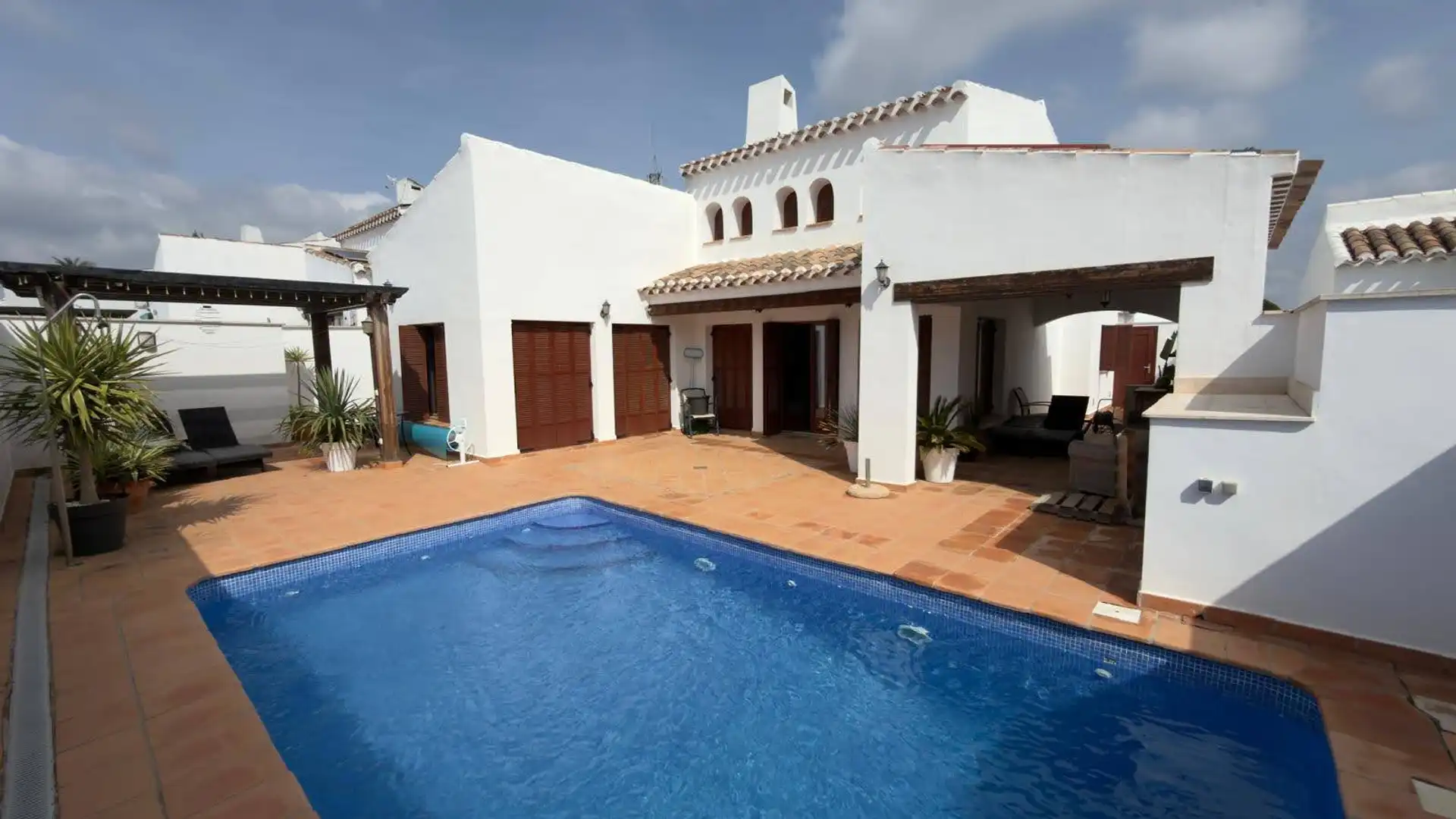 Vista exterior de Casa o chalet de alquiler en  Murcia Capital con Piscina y Amueblado