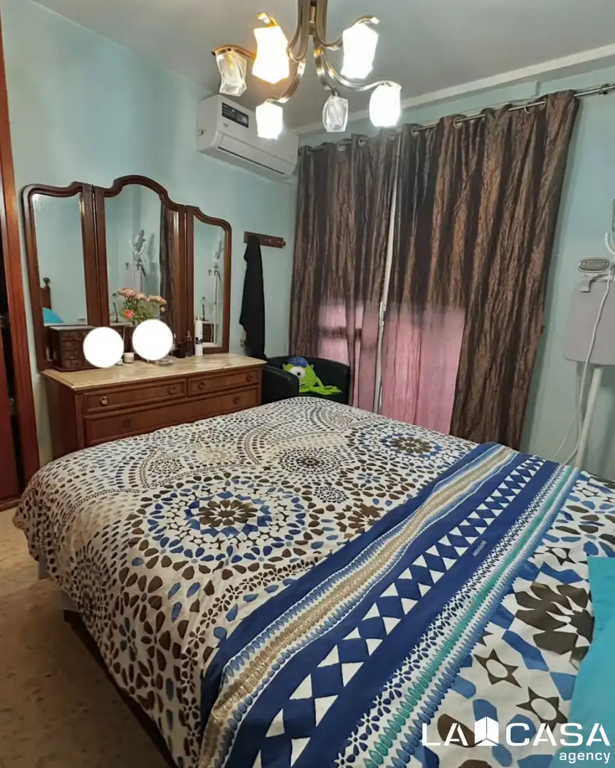 Habitación de Piso en venta en Sevilla con Balcón