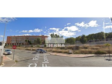 Terreny residencial en venda a Rafael Menarguez Florenci