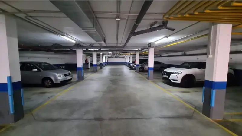 Garage for sale in LAS BODAS DE FIGARO, Los Satélites - Roza Martín