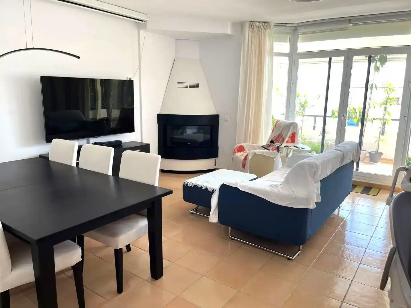 Living room of Flat for sale in Benalmádena  with Swimming Pool and Balcony