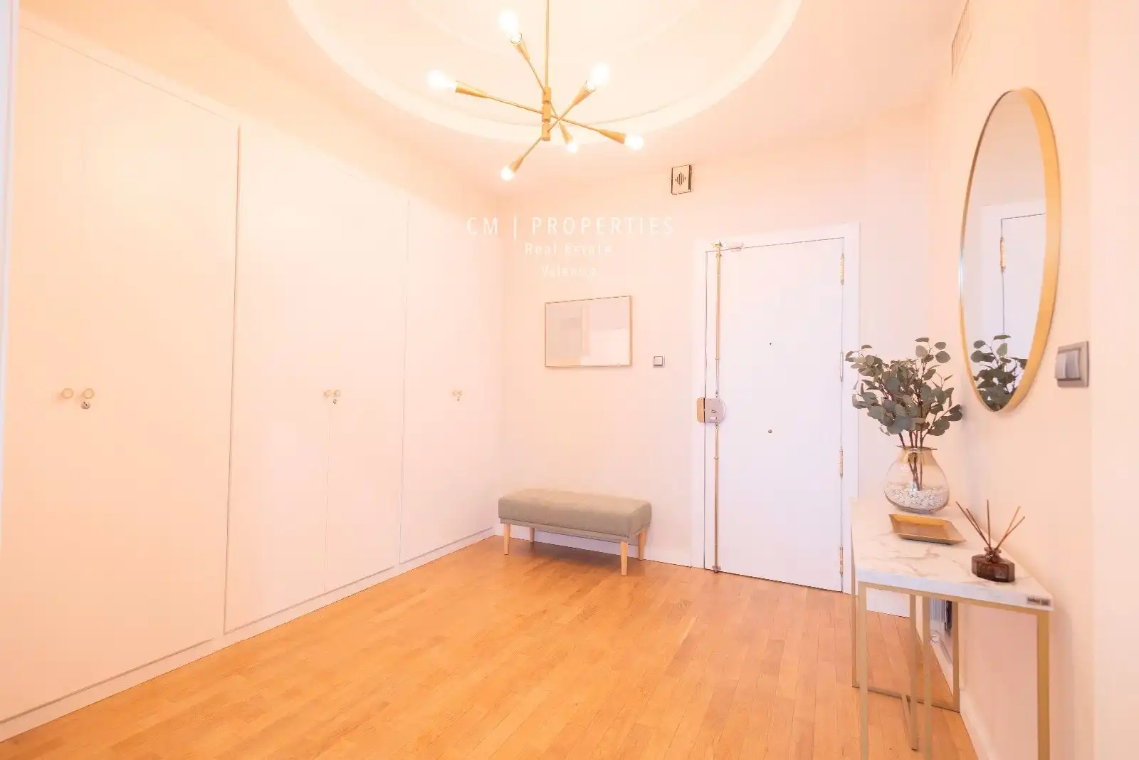 Wohnung zur Miete in Marques del Turia, Gran Via