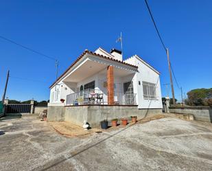 Vista exterior de Casa o xalet en venda en Llambilles amb Aire condicionat, Calefacció i Jardí privat