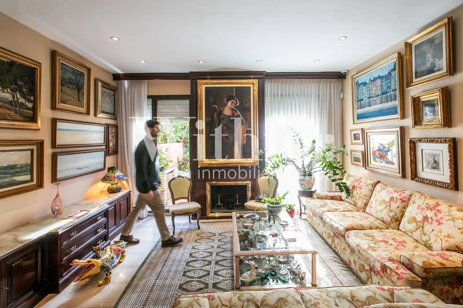 Sala de estar de Casa adosada en venta en Barcelona con Aire acondicionado, Jardín privado y Terraza