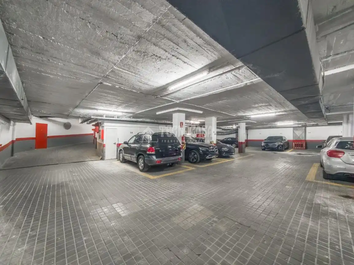 Parking of Garage for sale in Madrid