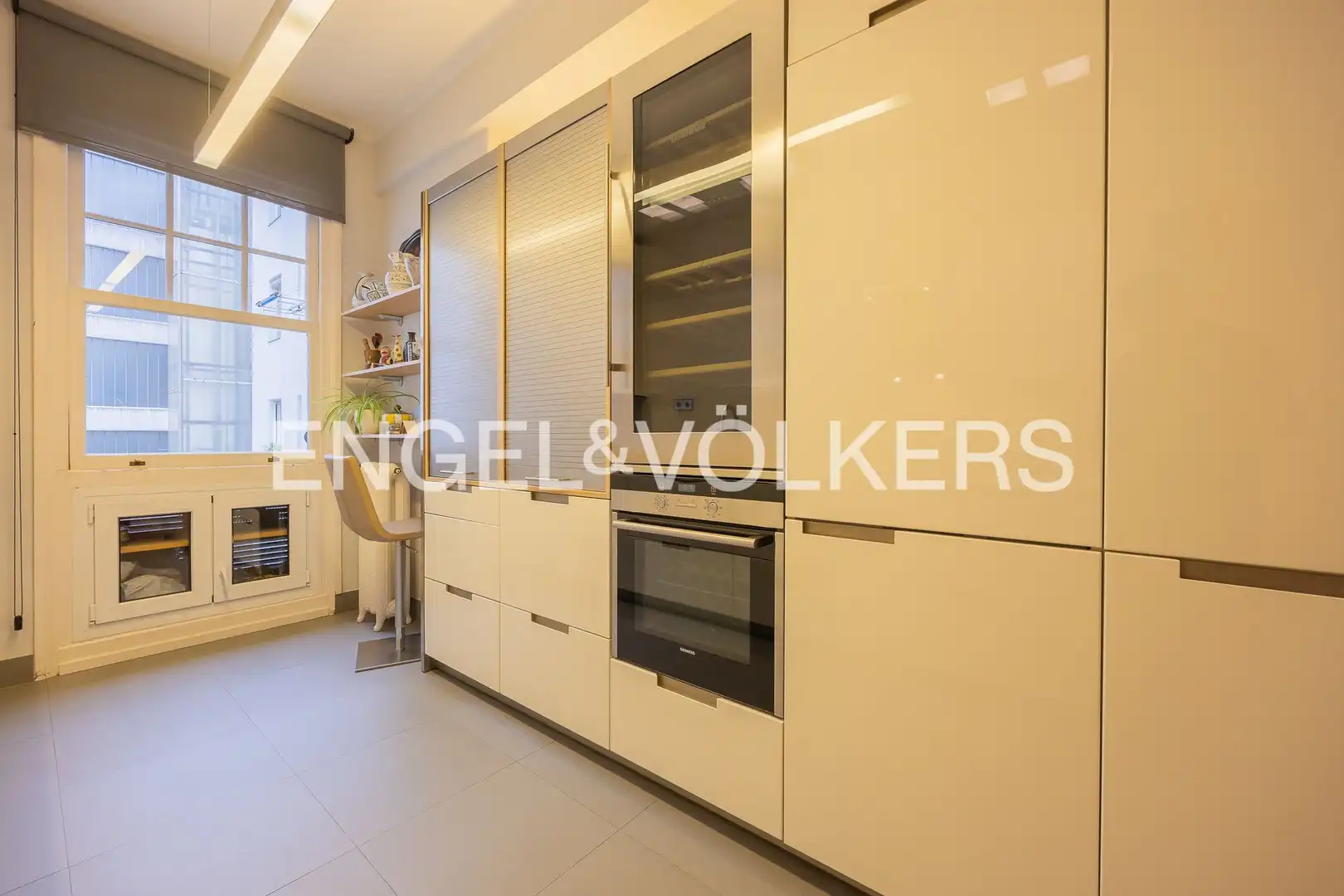 Kitchen of Flat for sale in Bilbao   with Heating