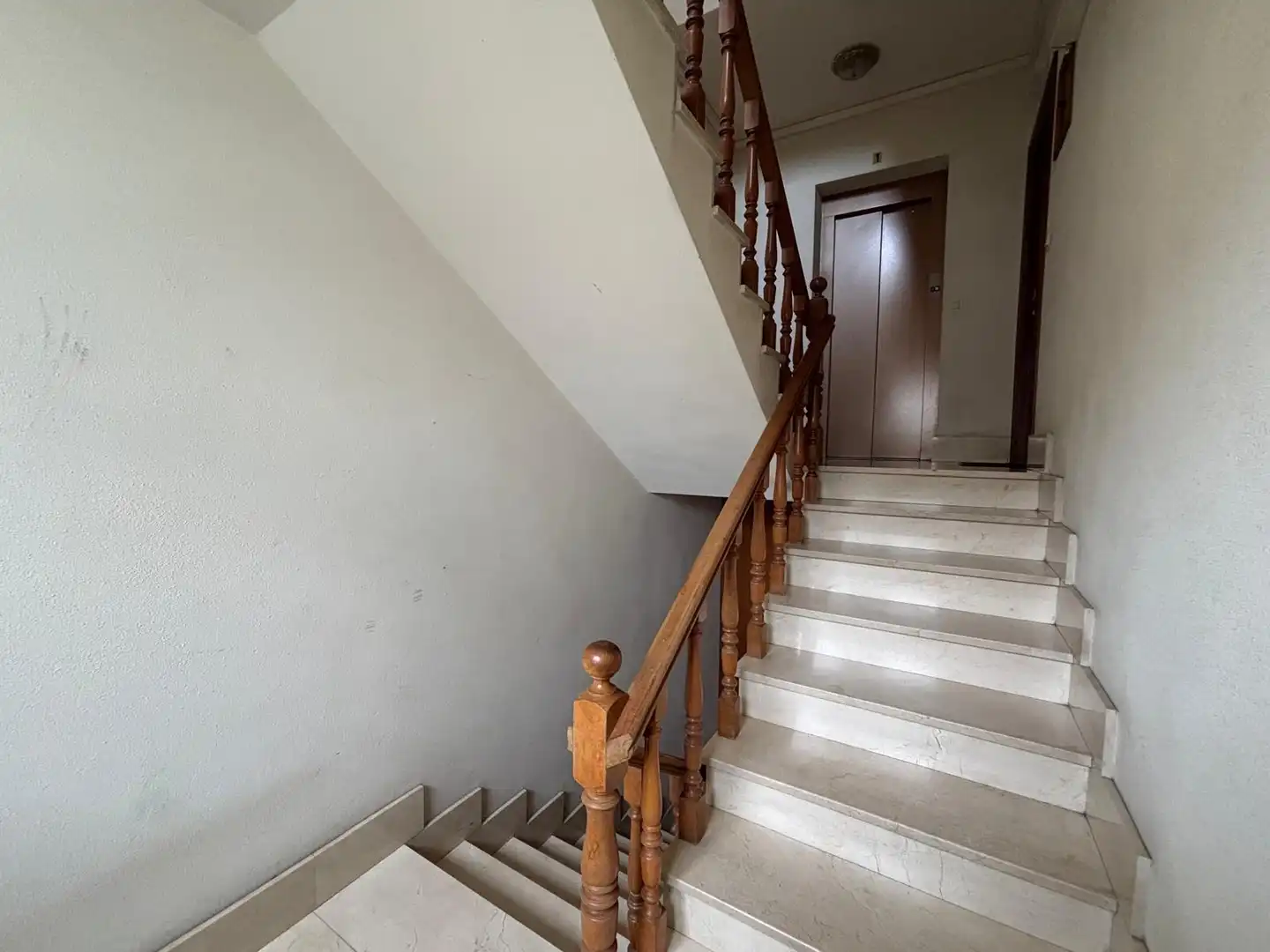Piso en venta en Ferrol con Calefacción, Parquet y Terraza