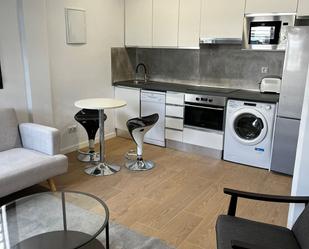 Kitchen of Apartment for sale in  Madrid Capital  with Air Conditioner, Heating and Parquet flooring
