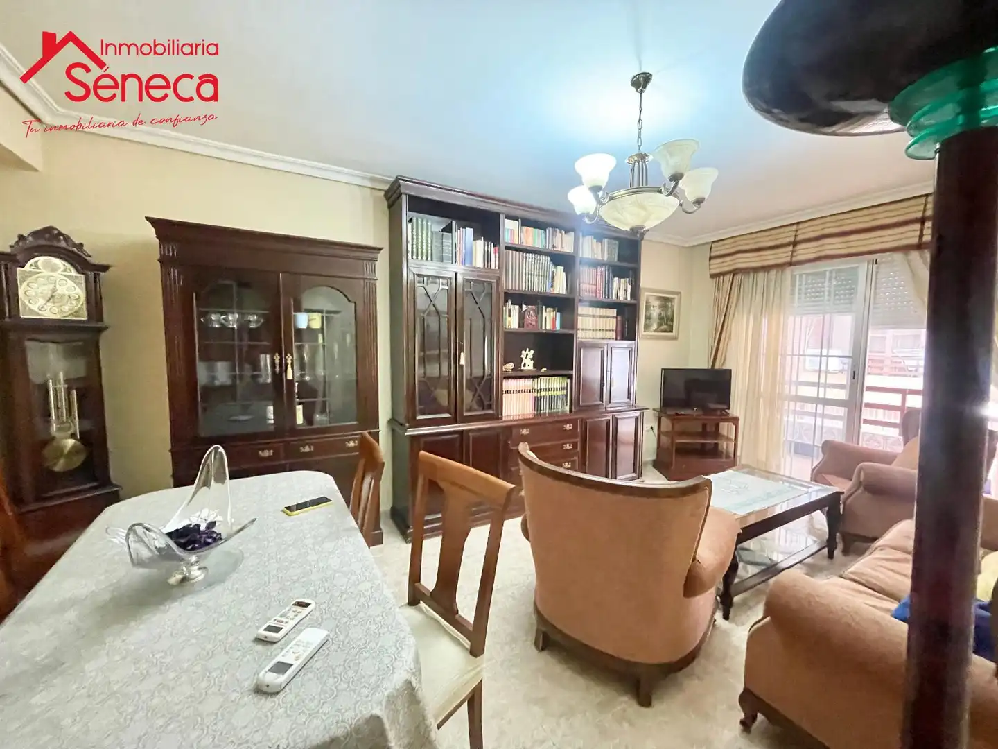 Living room of Flat for sale in Córdoba  with Air Conditioner, Heating and Terrace