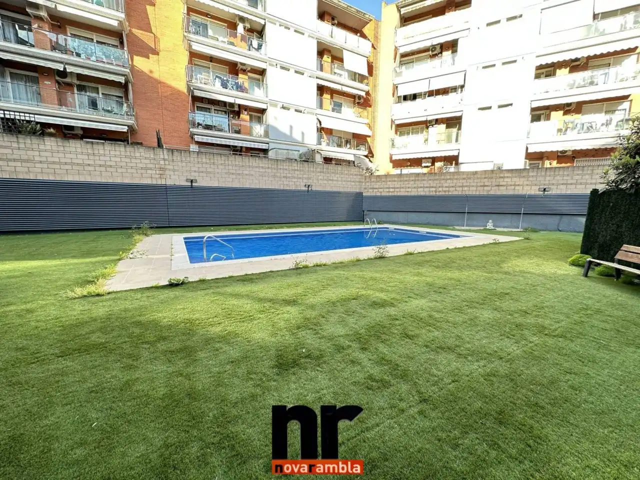 Piso en venta en Can Clos - Pinetons, Ripollet