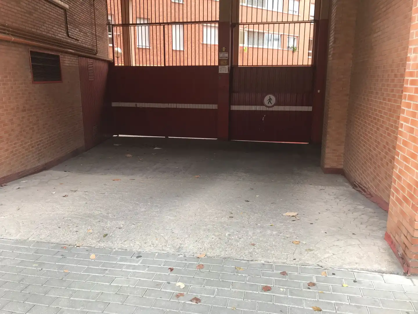 Einzelparkplatz zur Miete in Calle de Tomás Bretón 58, imagen 25