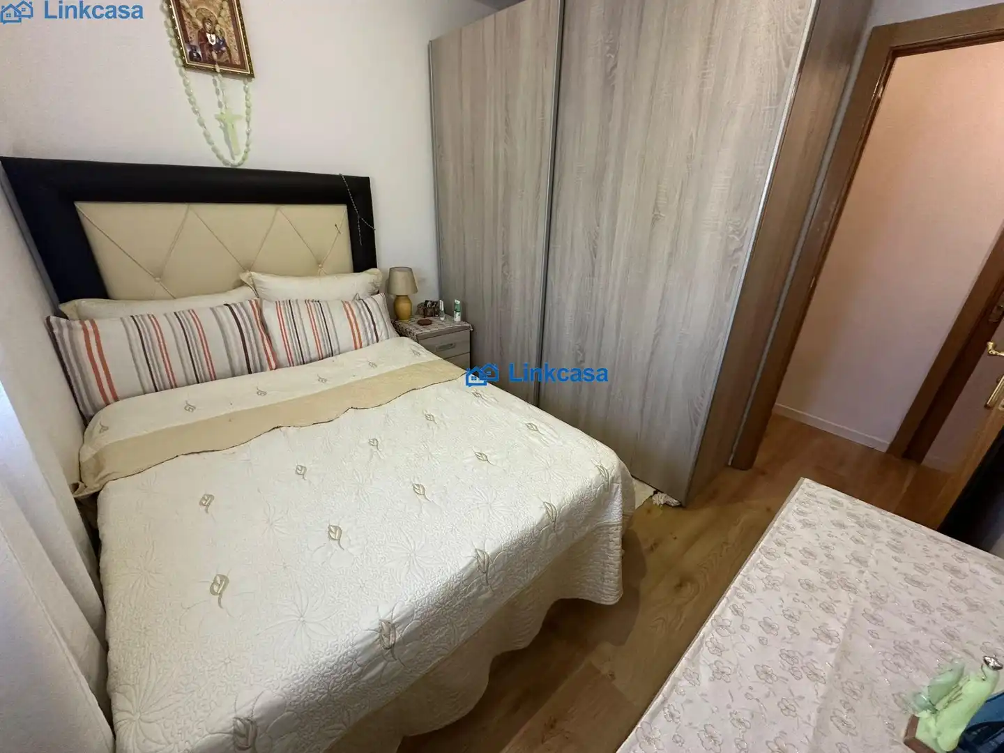 Bedroom of Flat for sale in Madrid  with Air Conditioner and Heating