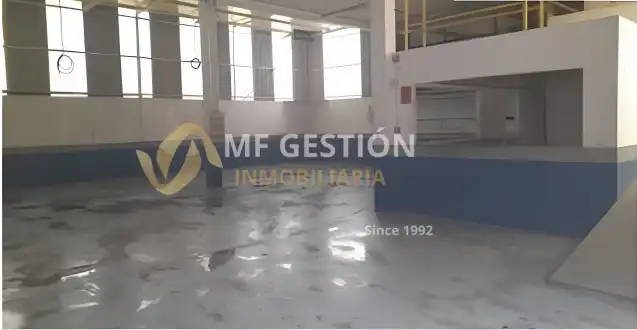 Fabrikhallen zur Miete in Tui