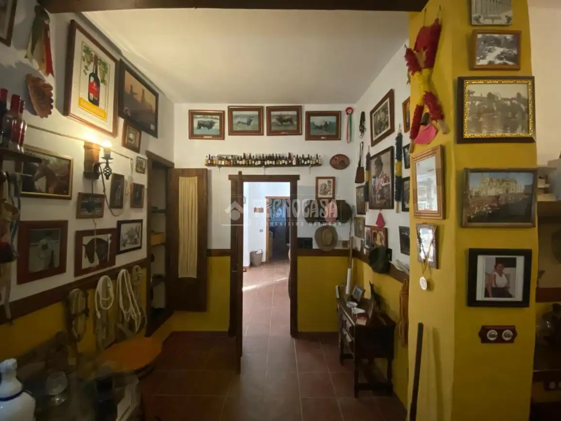 Finca rústica en venda en El Puerto de Santa María amb Traster i Moblat