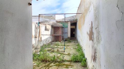 Terreno con Proyecto de Obra Nueva y Licencia