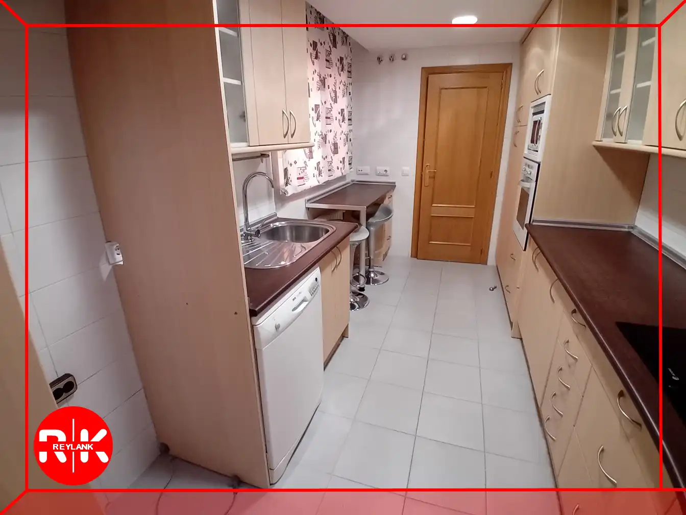 Cocina de Piso de alquiler en Madrid con Aire acondicionado, Calefacción y Trastero