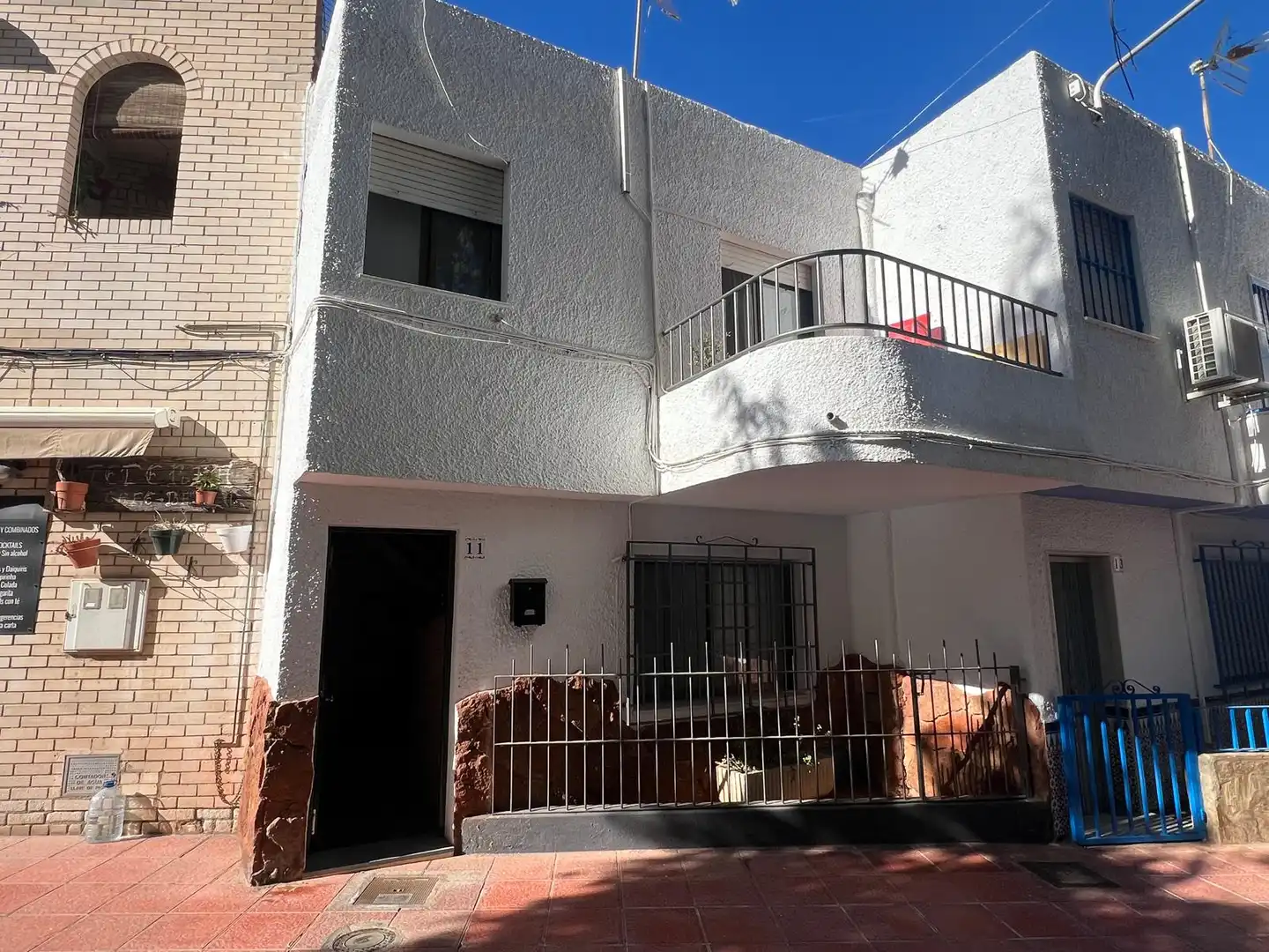 Vista exterior de Dúplex en venda en Níjar amb Aire condicionat i Balcó