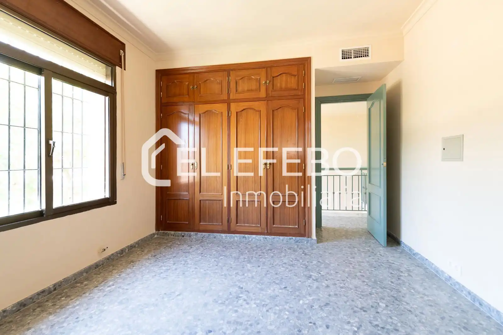 Dormitori de Casa o xalet en venda en Antequera amb Calefacció, Terrassa i Traster