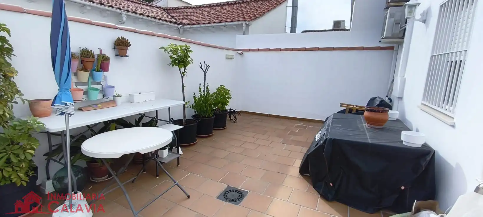 Terraza de Piso en venta en Baeza con Aire acondicionado