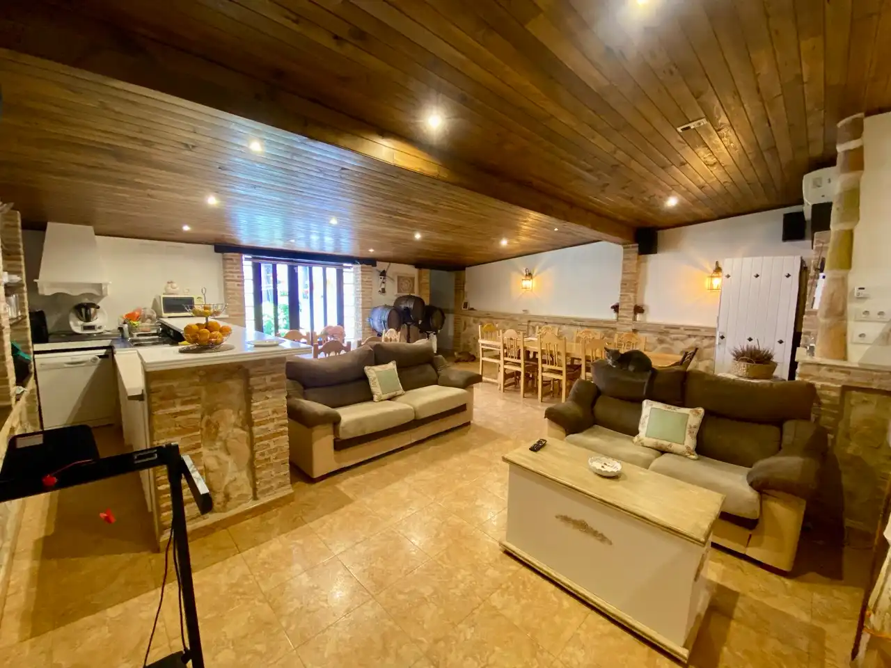 Living room of Detached homes for sale in Villarrubia de los Ojos  with Air Conditioner, Heating and Private garden