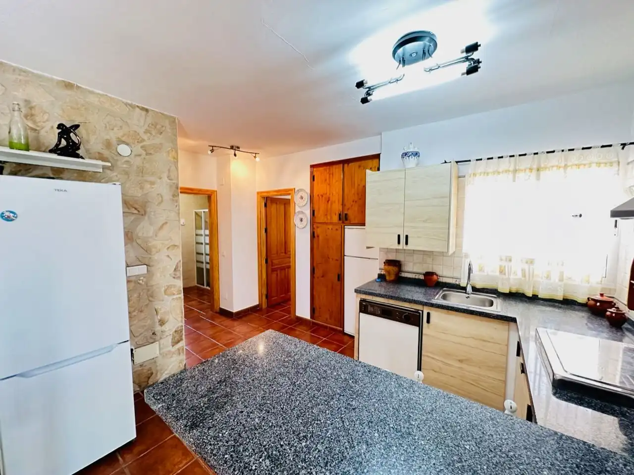 Casa rustica con piscina in vendita a Torrox Pueblo, imagen 23