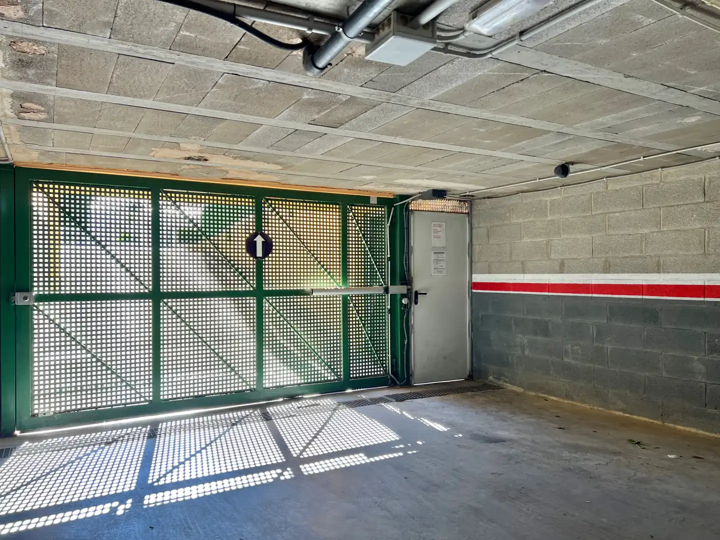 Parking de Piso en venta en Amposta con Jardín privado, Terraza y Amueblado