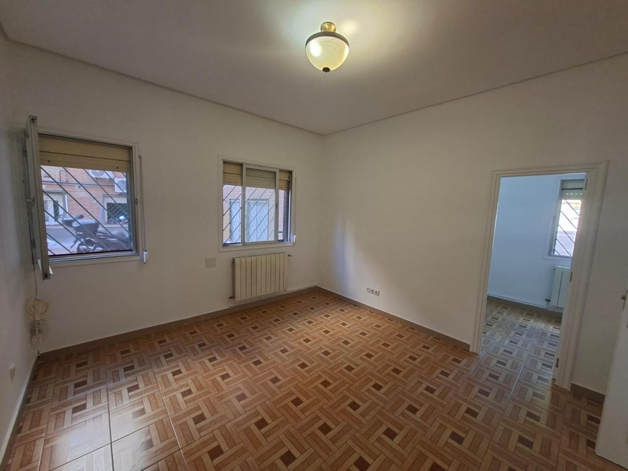Planta baja to rent in  Madrid Capital  with Heating