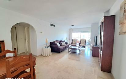 Living room of Flat to rent in Marbella  with Terrace