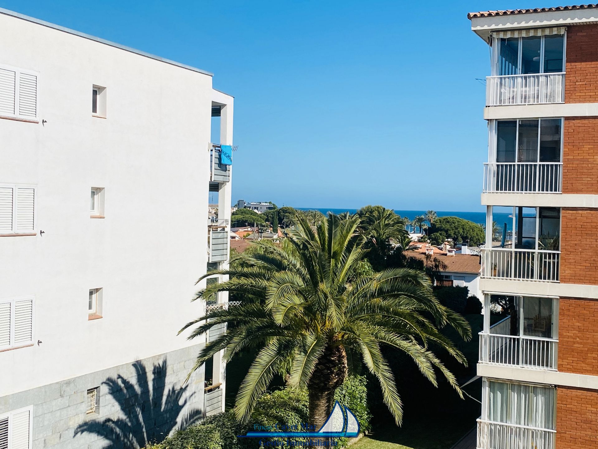 Vista exterior de Apartament en venda en Cambrils amb Calefacció, Parquet i Terrassa