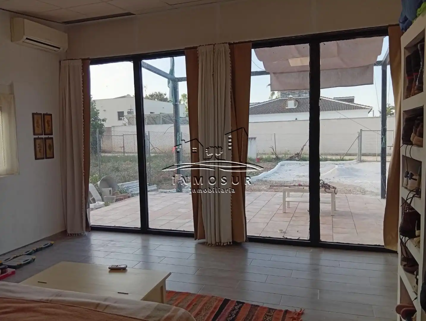 Sala de estar de Casa o chalet de alquiler en Lucena con Piscina y Amueblado