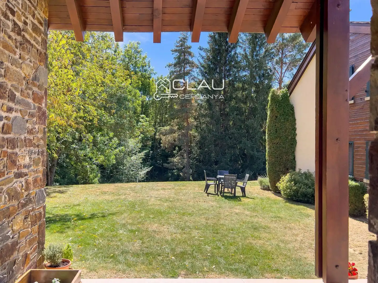 Villa con terrazza in affitto a rue de Llo 20, imagen 4