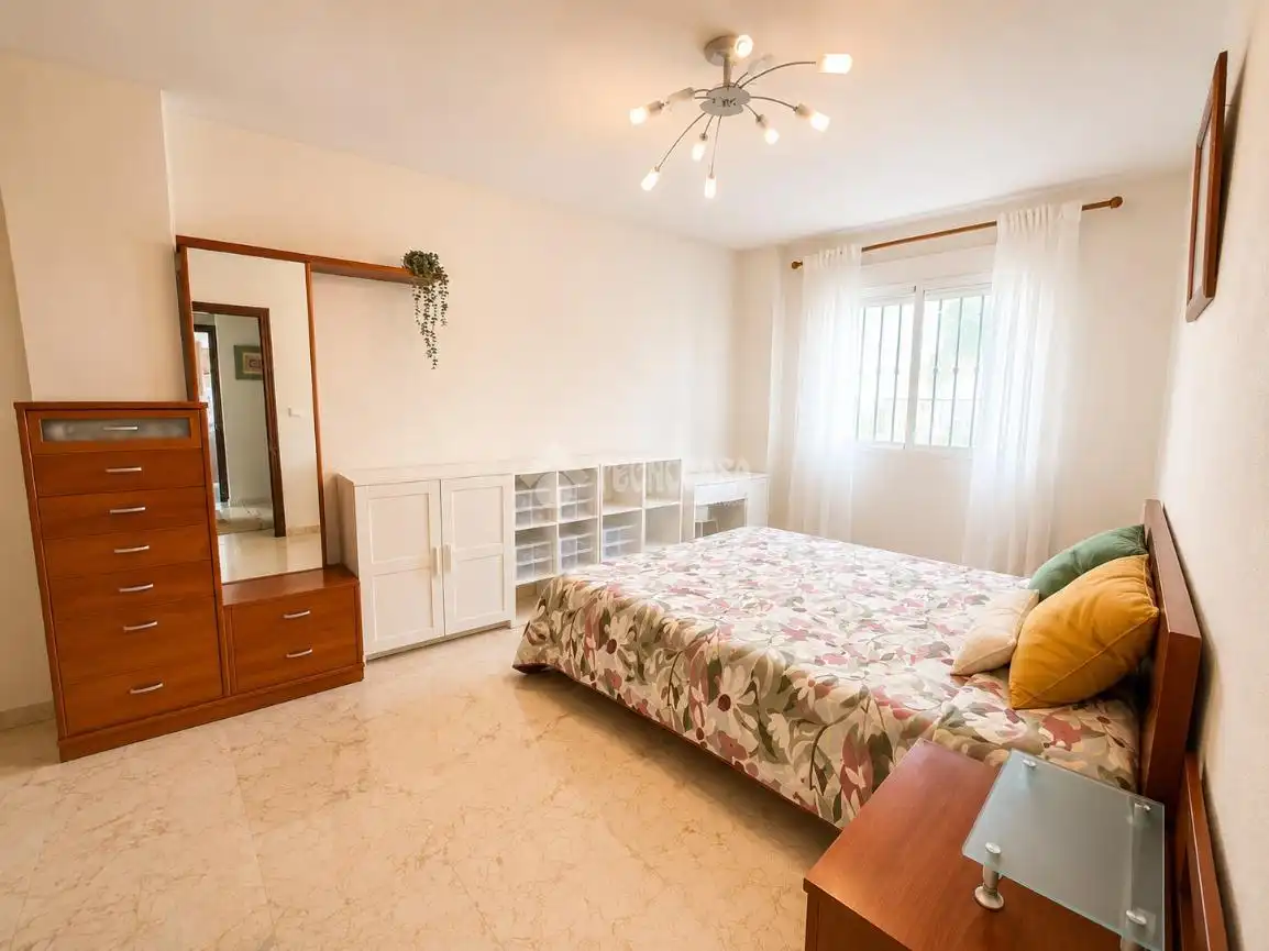 Bedroom of Flat for sale in Armilla  with Air Conditioner and Heating