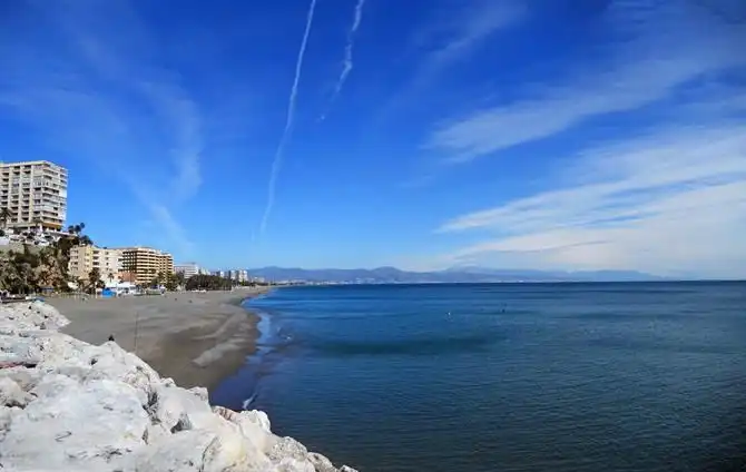 Flat for rent in Calle de la Playa, Playamar - Benyamina